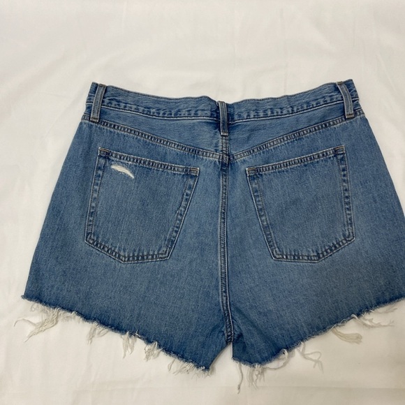 Uniqlo ,Women’s,Blue,Distressed,Short Jeans.Size-10 - Picture 2 of 10